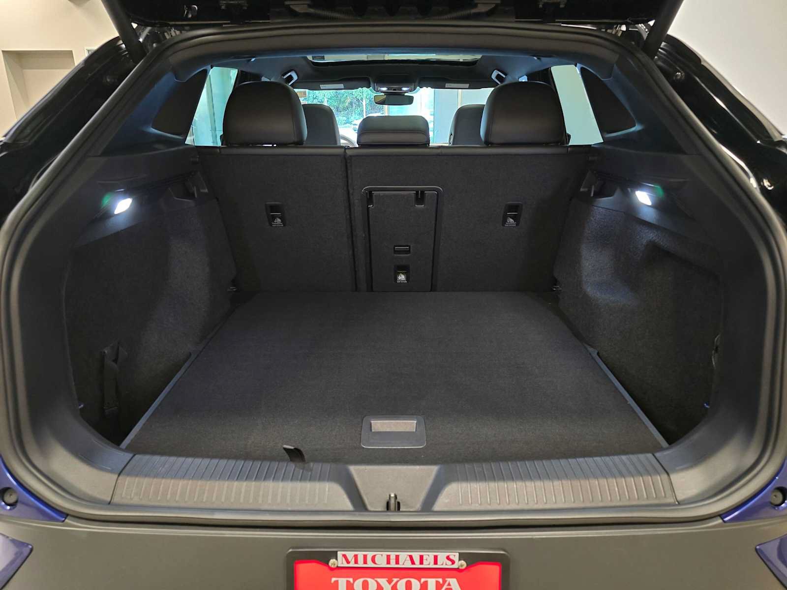 Used 2021 Volkswagen ID.4 1st Edition RWD image 28