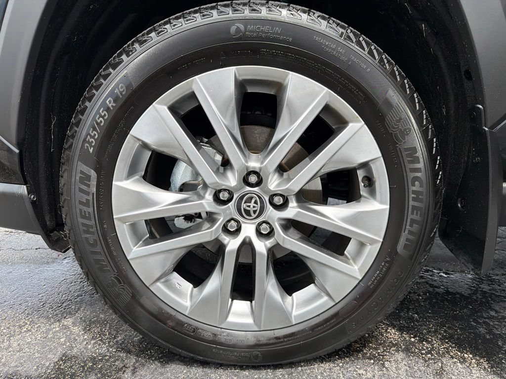 Used 2024 Toyota RAV4 Limited w/ Weather Package AWD/4WD image 20