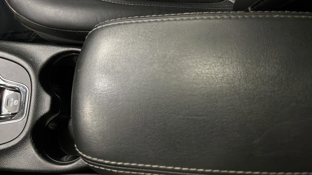 Used 2021 Jeep Cherokee Limited AWD/4WD image 23