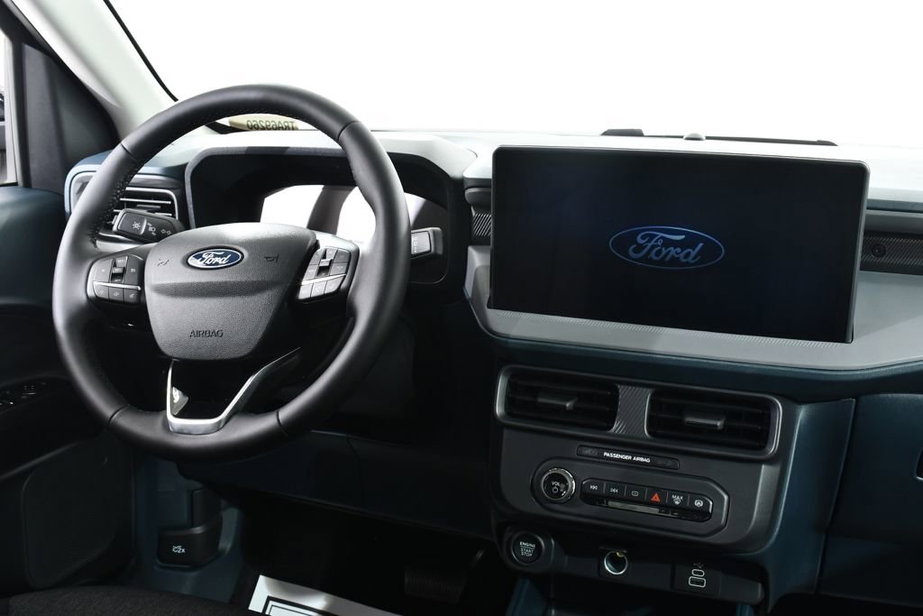 New 2026 Ford Maverick XLT image 8