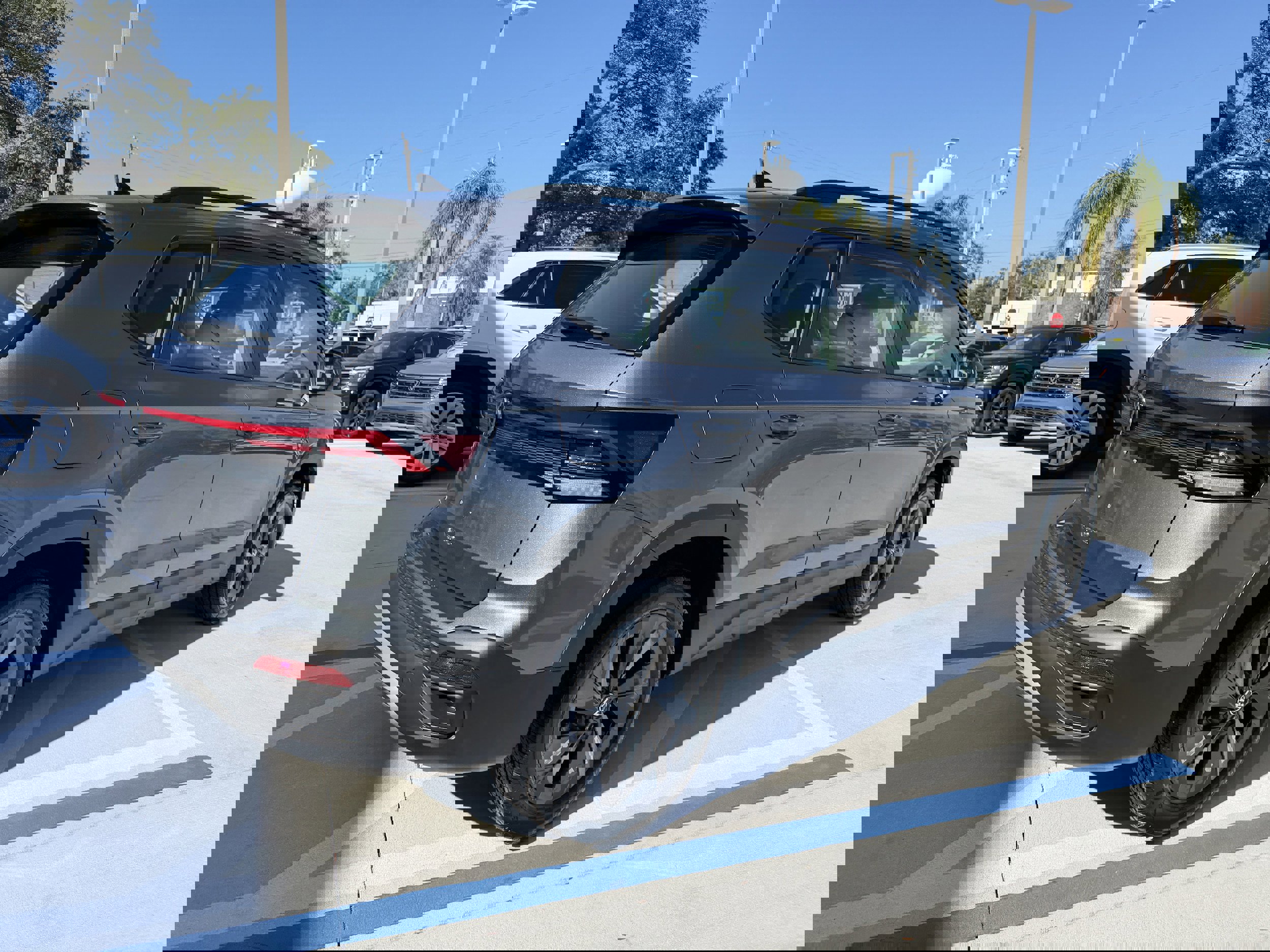 New 2026 Volkswagen Taos S image 3