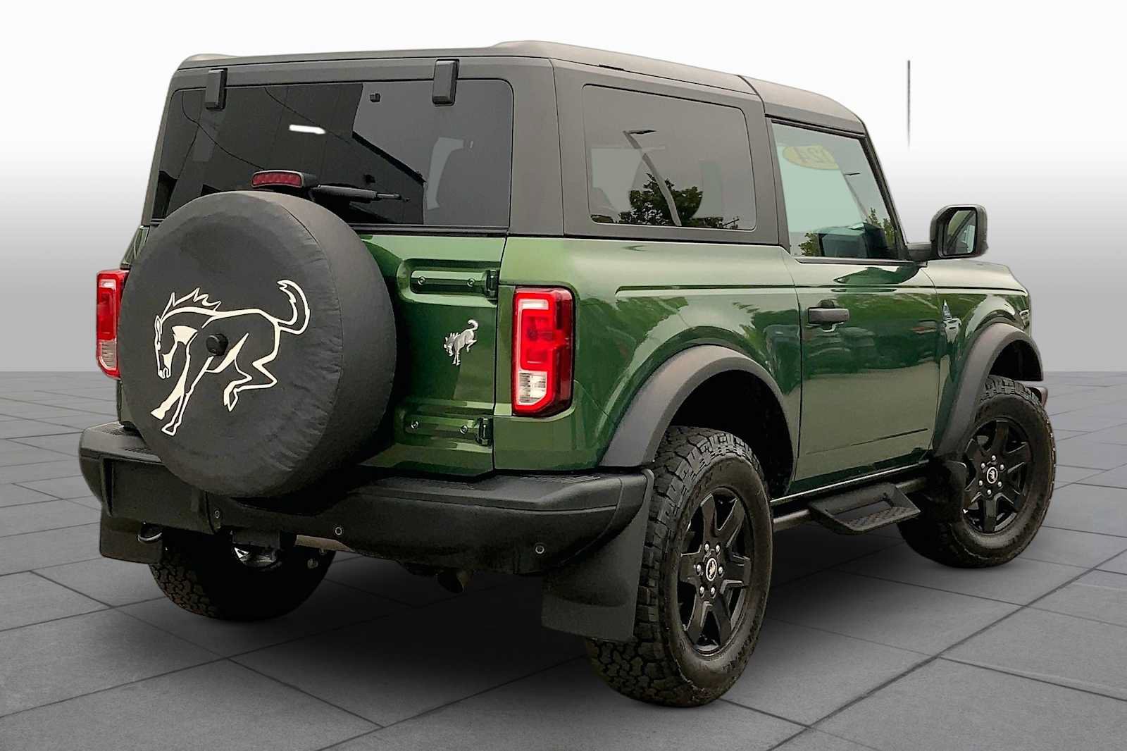 Used 2024 Ford Bronco Black Diamond AWD/4WD image 13