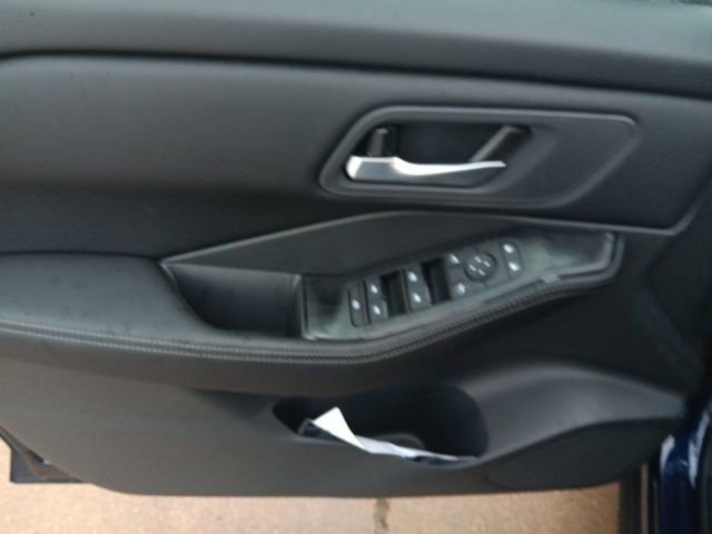 New 2026 Nissan Rogue SV image 25