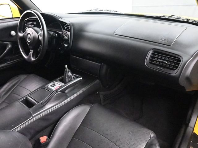 Used 2001 Honda S2000 Base image 14
