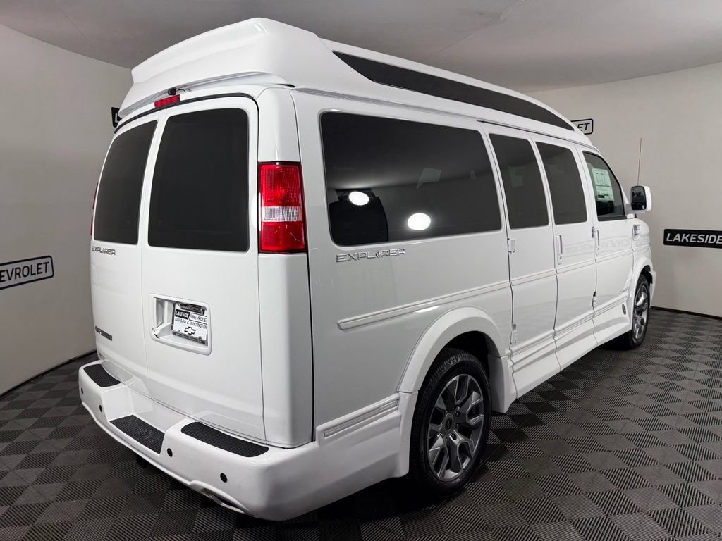 New 2026 Chevrolet Express 2500 w/ Driver Convenience Package RWD image 6