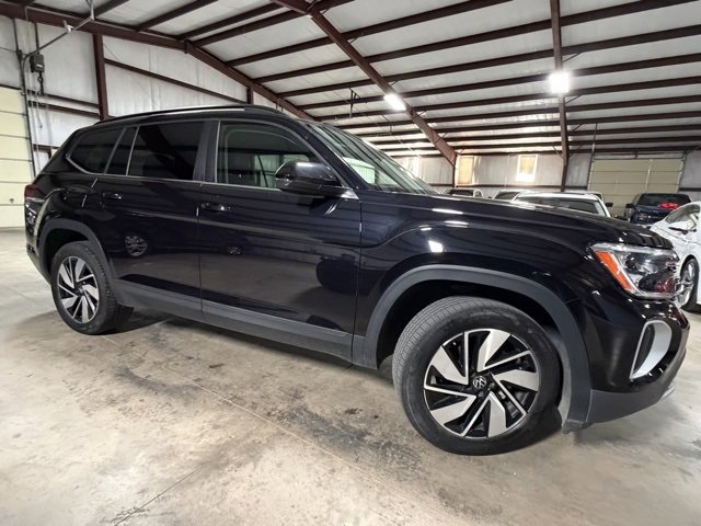 Used 2025 Volkswagen Atlas SE image 5