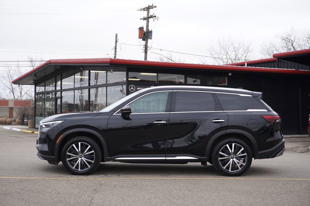 Used 2024 INFINITI QX60 Sensory image 4