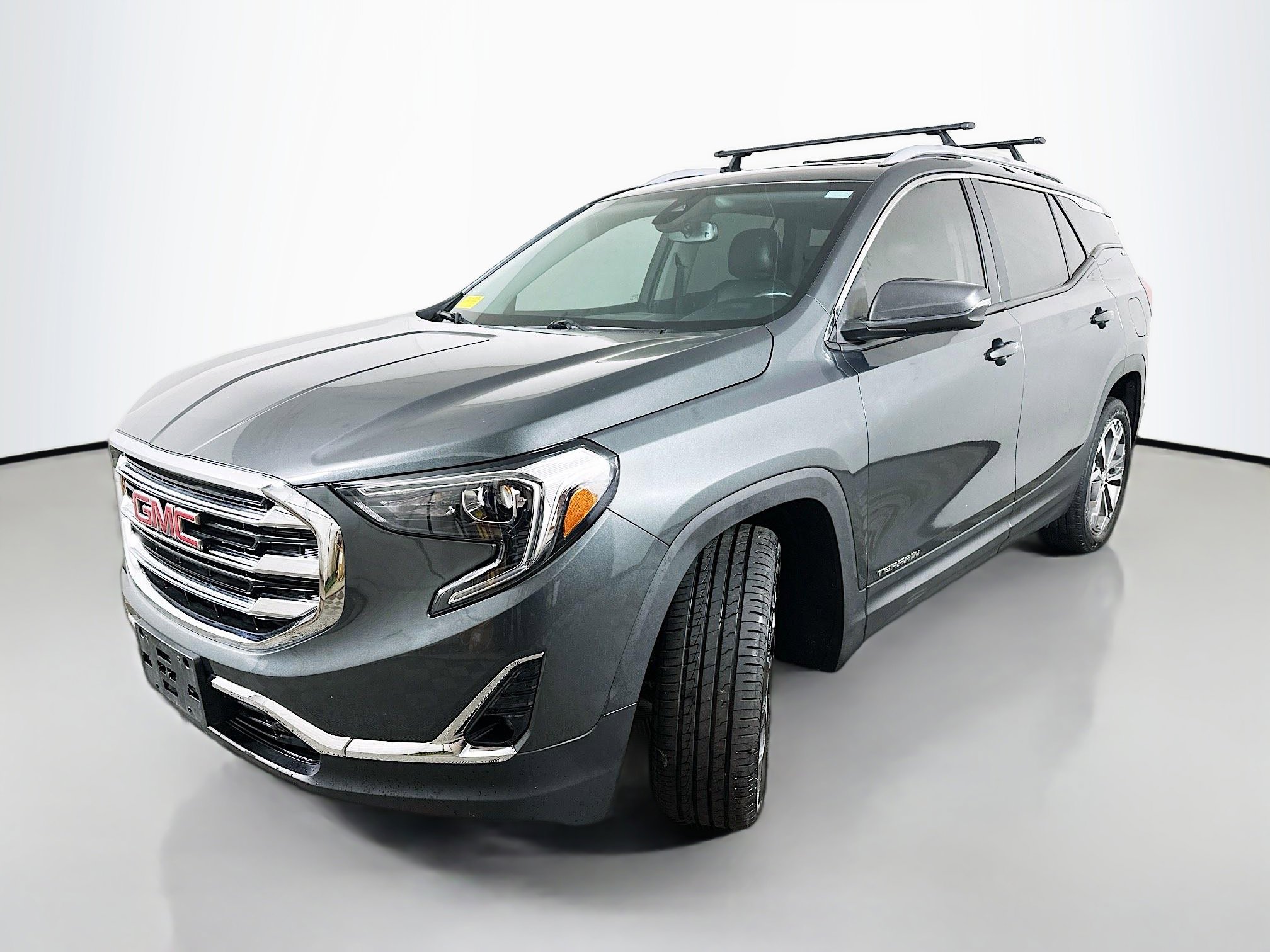 Used 2020 GMC Terrain SLT w/ Preferred Package AWD/4WD image 3