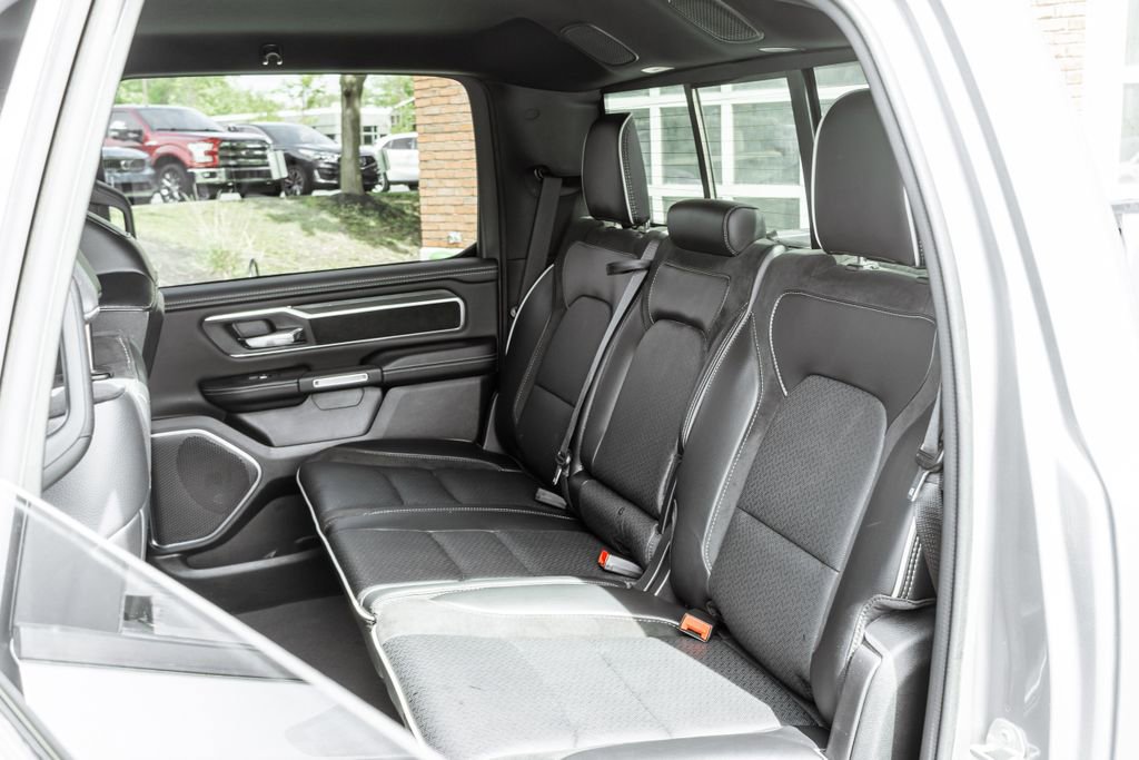 Used 2025 RAM 1500 Laramie AWD/4WD image 26