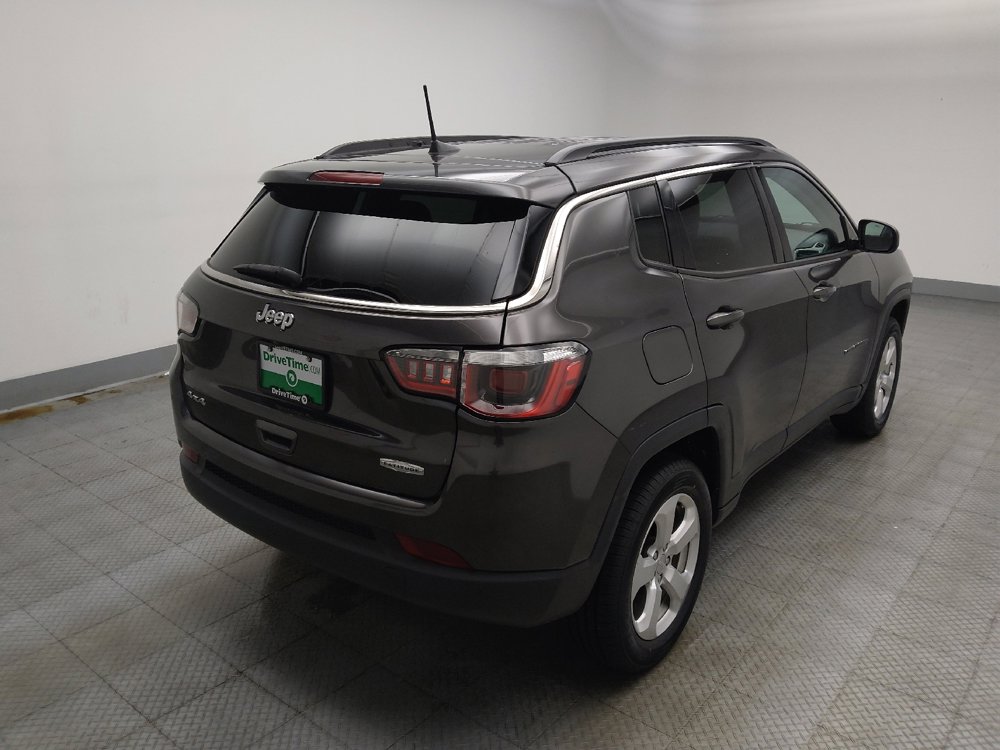 Used 2019 Jeep Compass Latitude image 9