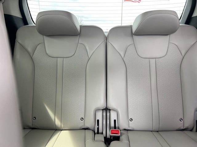 Certified 2023 Kia Sorento EX image 34