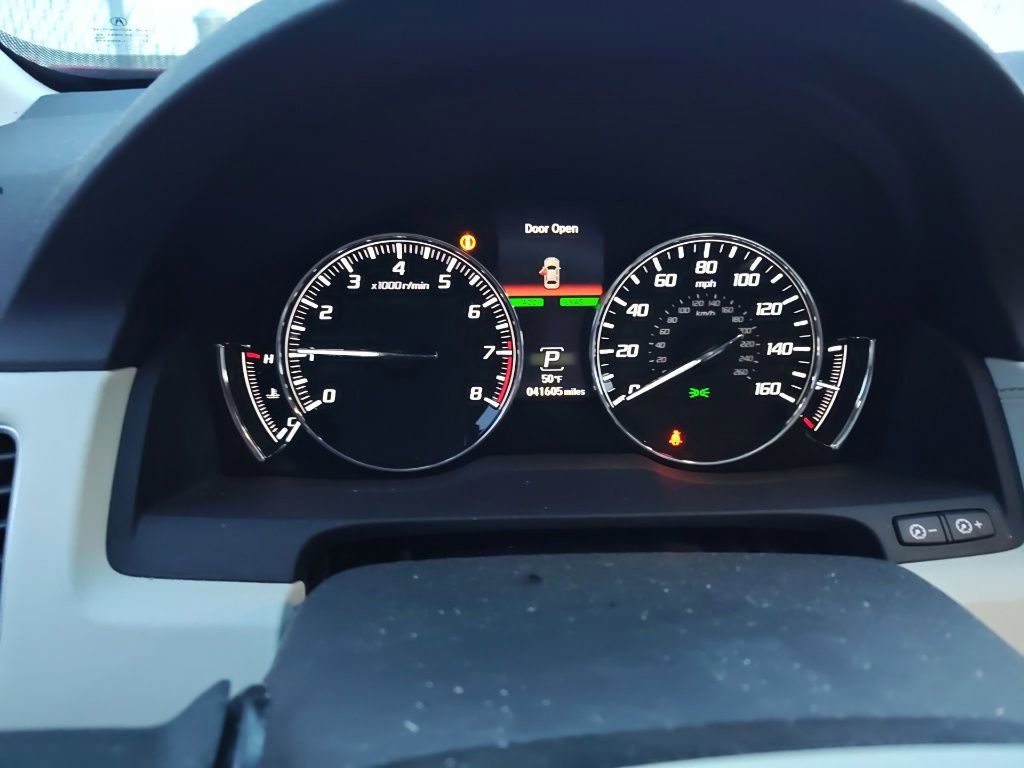 Used 2018 Acura RLX w/ Technology Package image 10