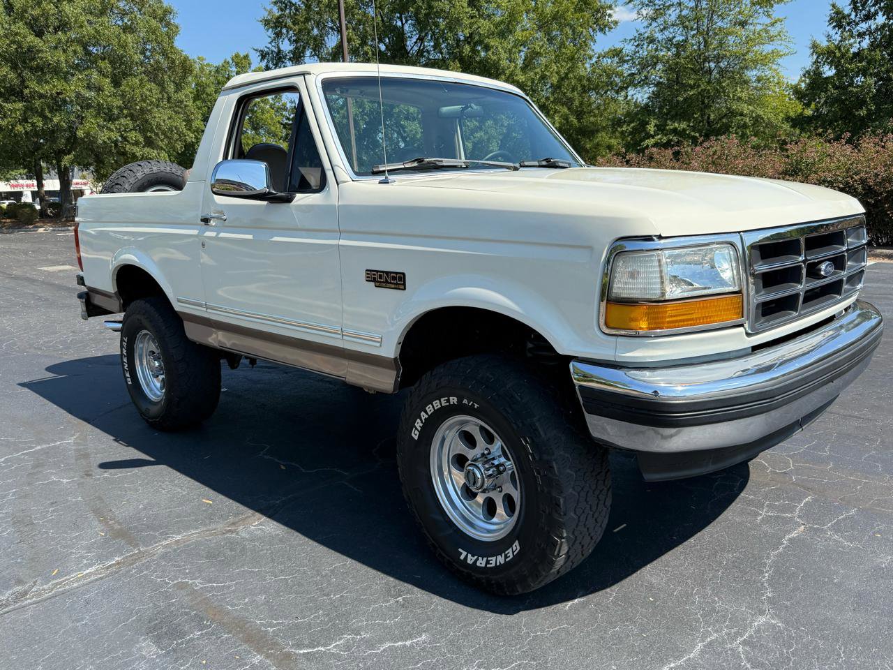 Used 1993 Ford Bronco Eddie Bauer AWD/4WD image 3