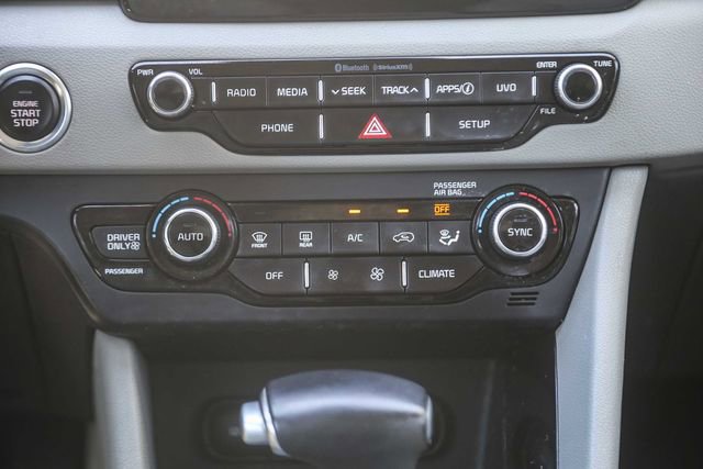 Used 2019 Kia Niro EX image 14