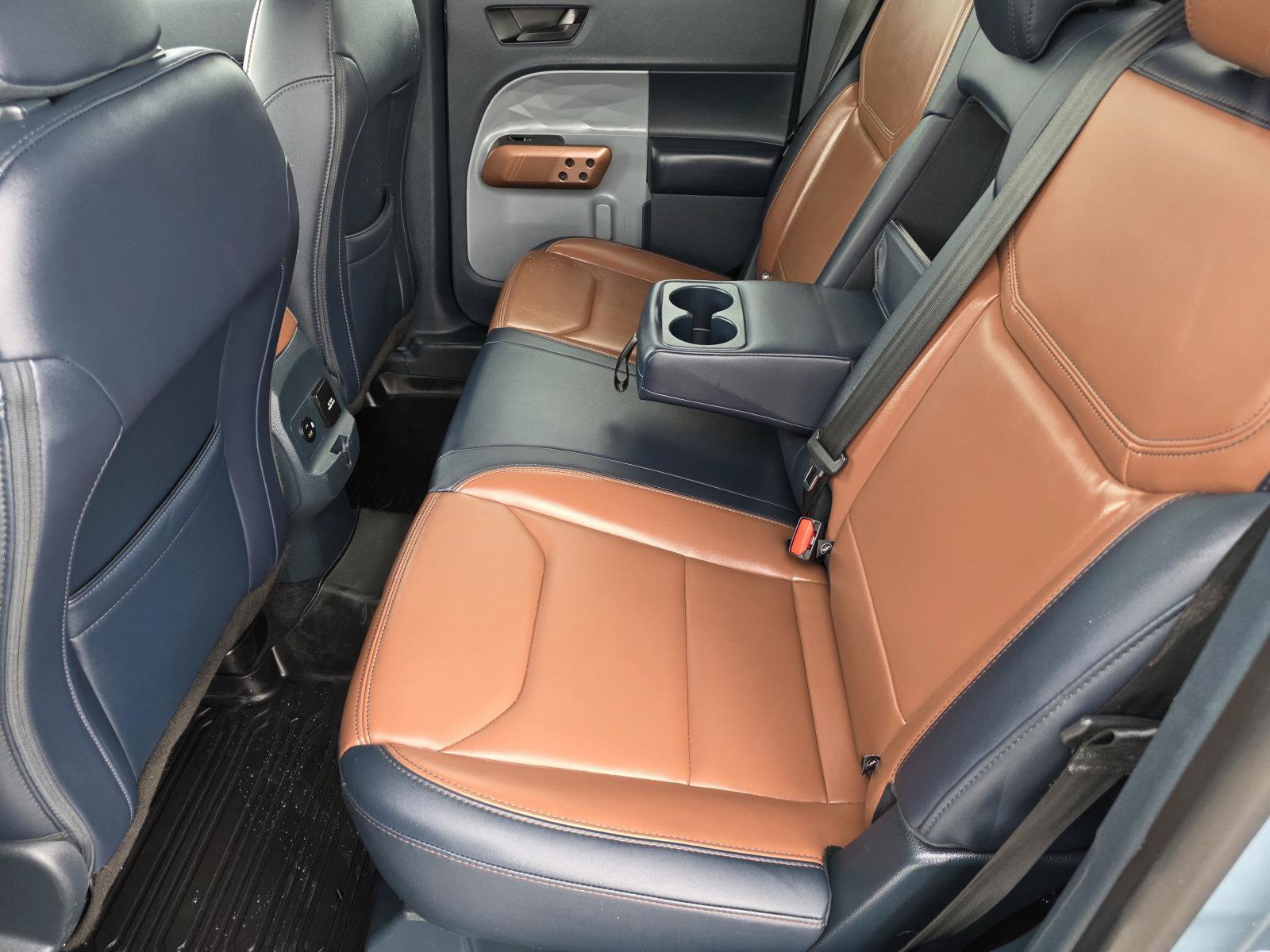 Used 2022 Ford Maverick Lariat w/ Lariat Luxury Package AWD/4WD image 20