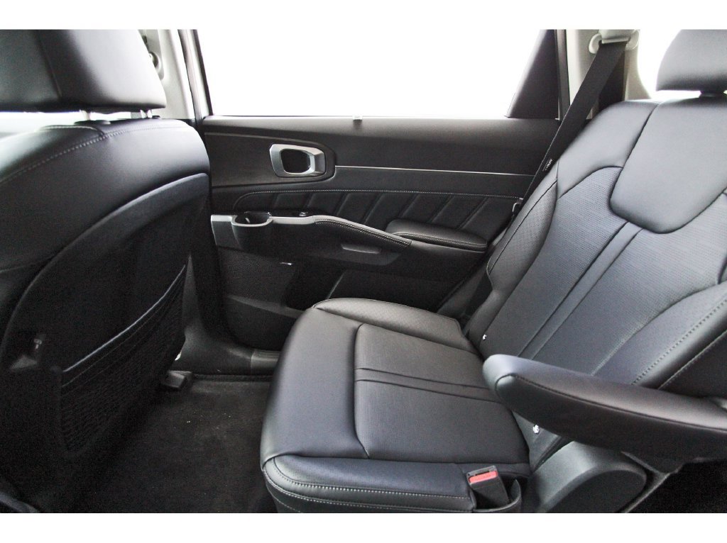 New 2026 Kia Sorento SX AWD/4WD image 11