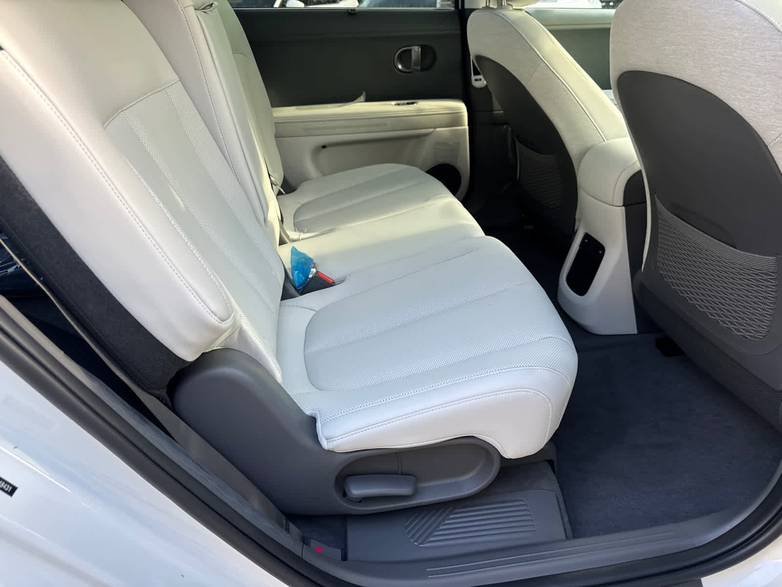 New 2026 Hyundai Ioniq 5 Limited image 13