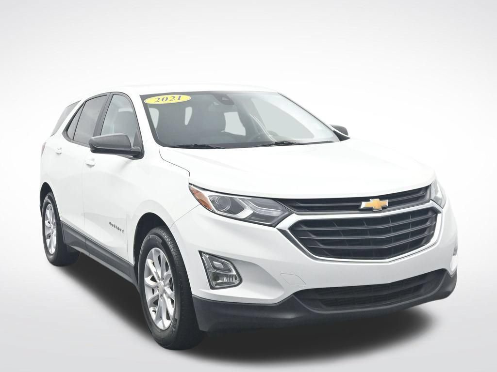Used 2021 Chevrolet Equinox LS w/ LS Convenience Package FWD image 3