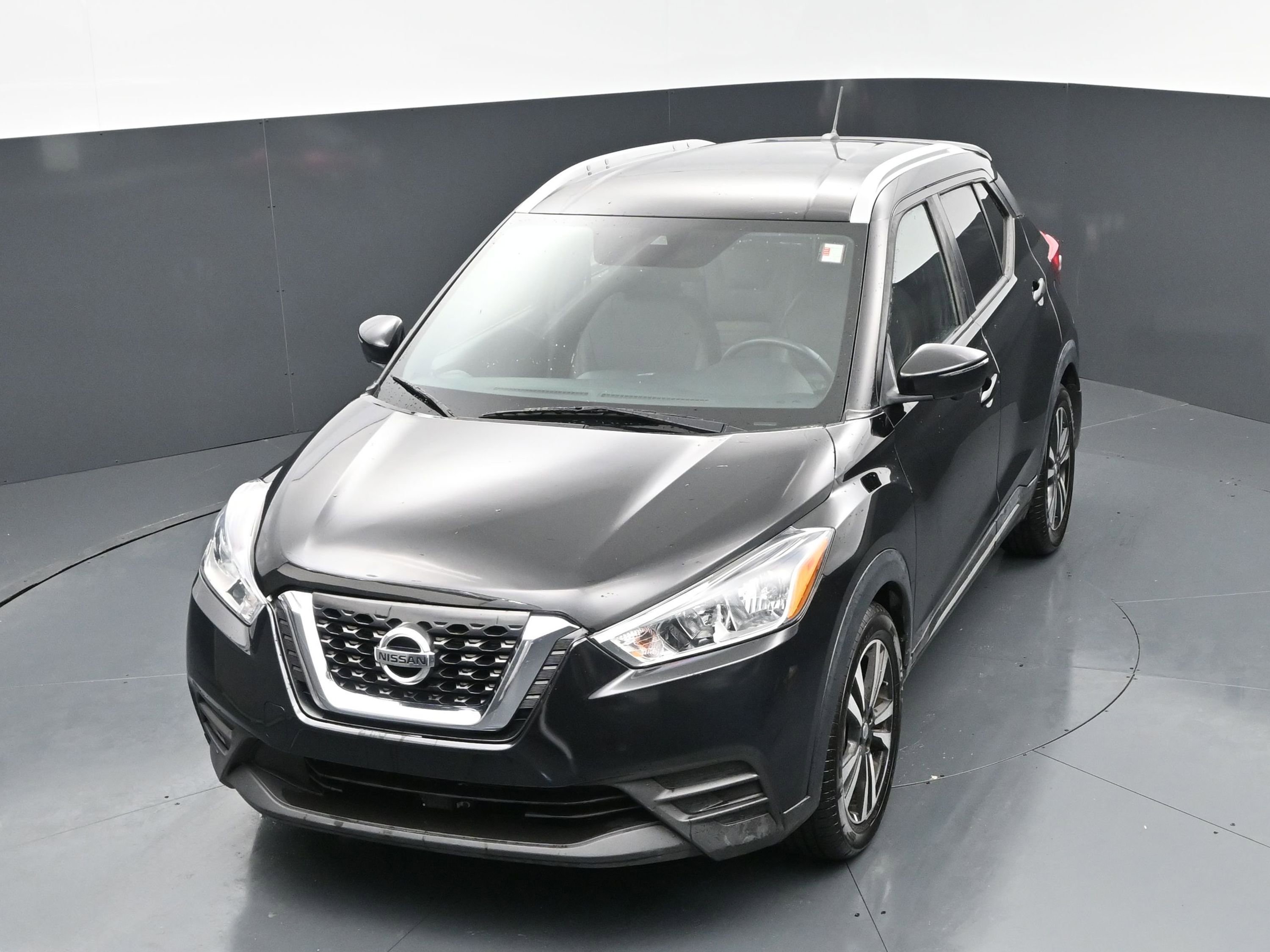 Used 2020 Nissan Kicks SR w/ SR Premium Package image 25
