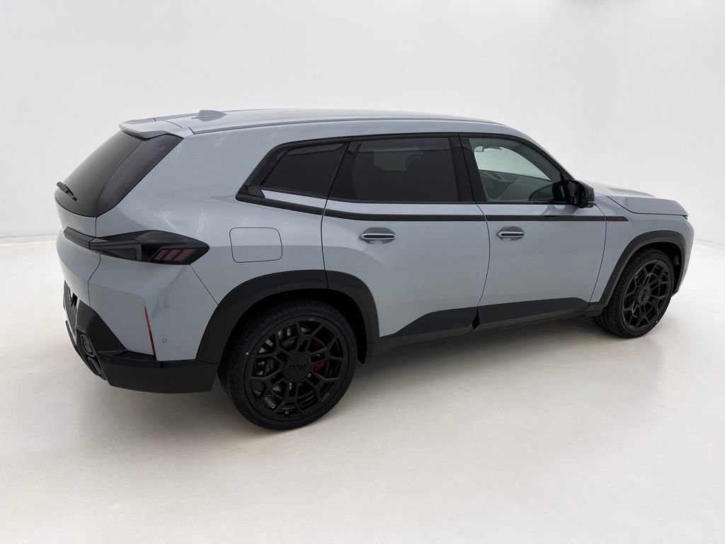 New 2026 BMW XM Label Red image 4