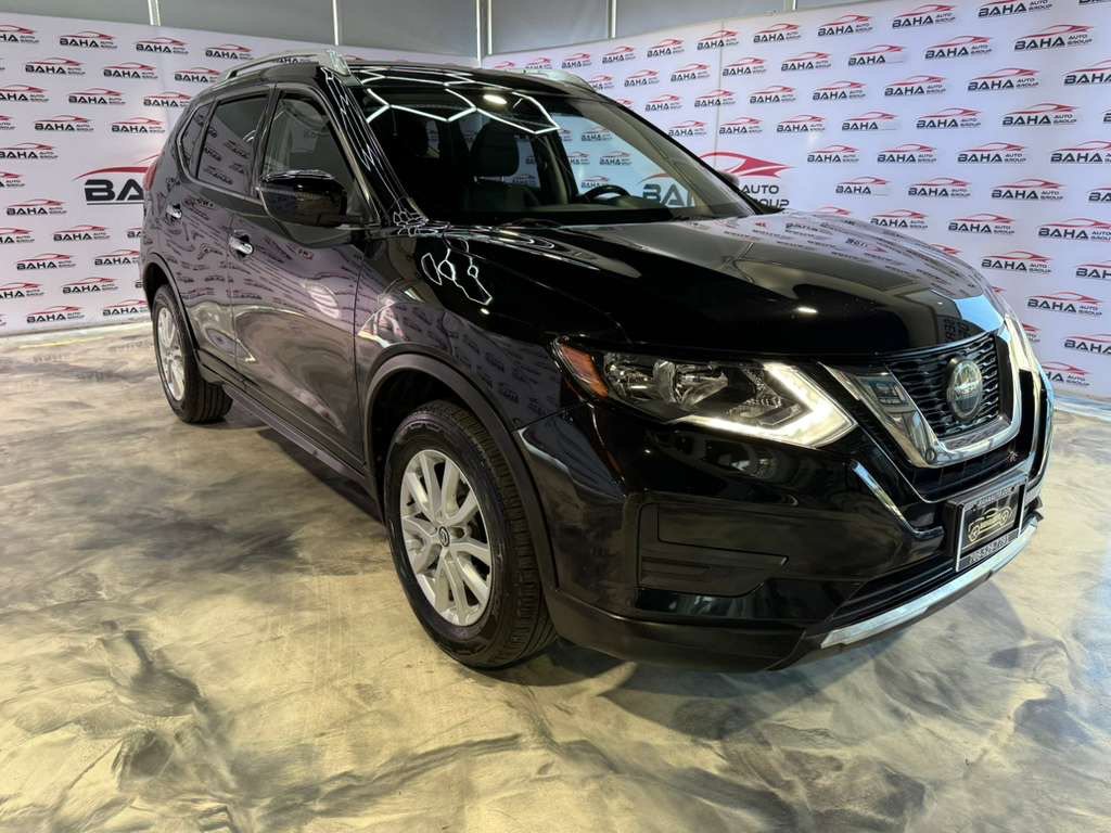Used 2018 Nissan Rogue SV image 5