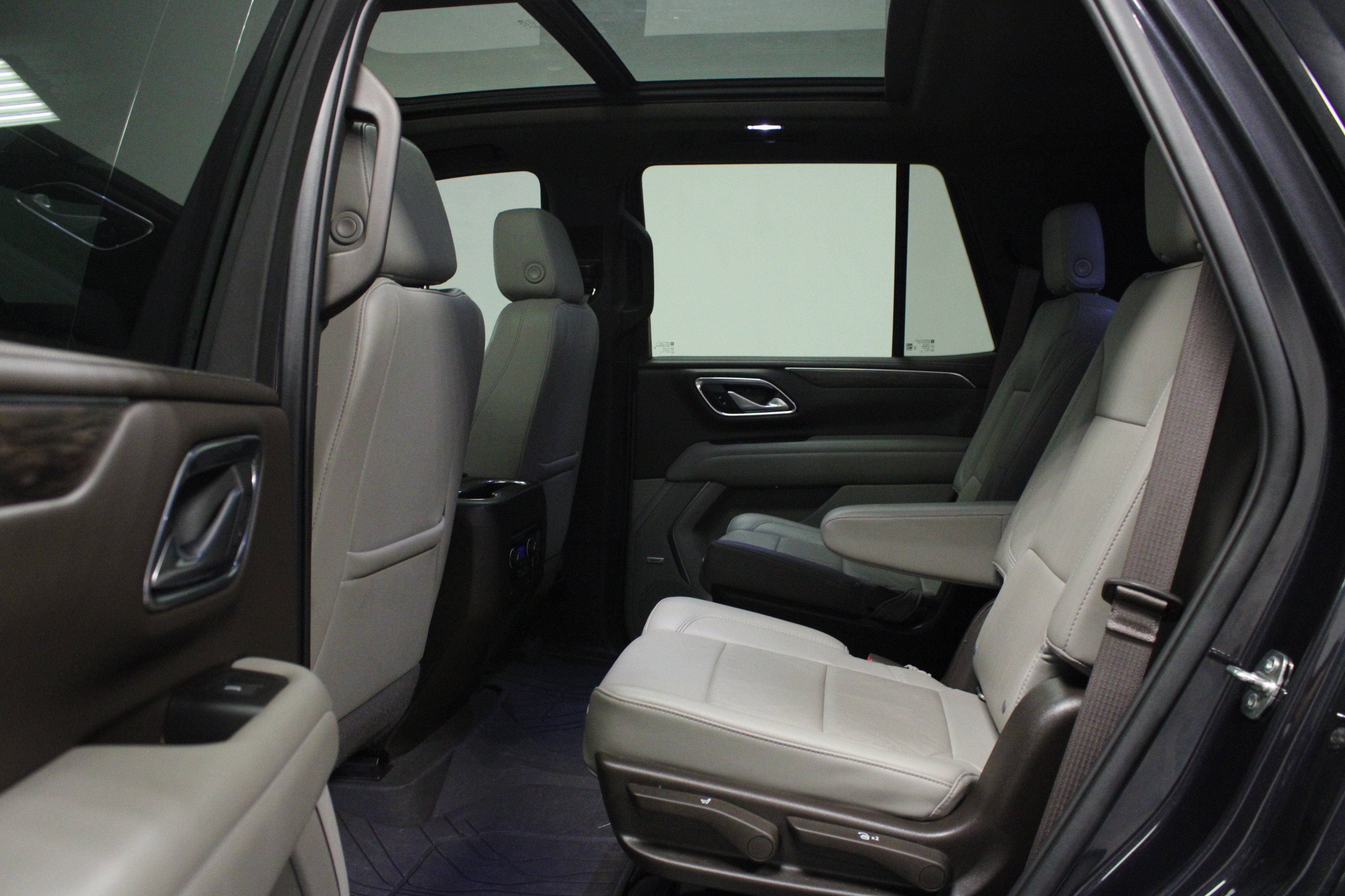 Used 2022 Chevrolet Tahoe Z71 AWD/4WD image 13