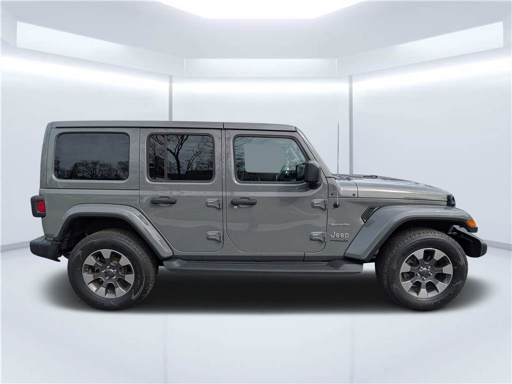 Used 2022 Jeep Wrangler Unlimited Sahara w/ Cold Weather Group image 2