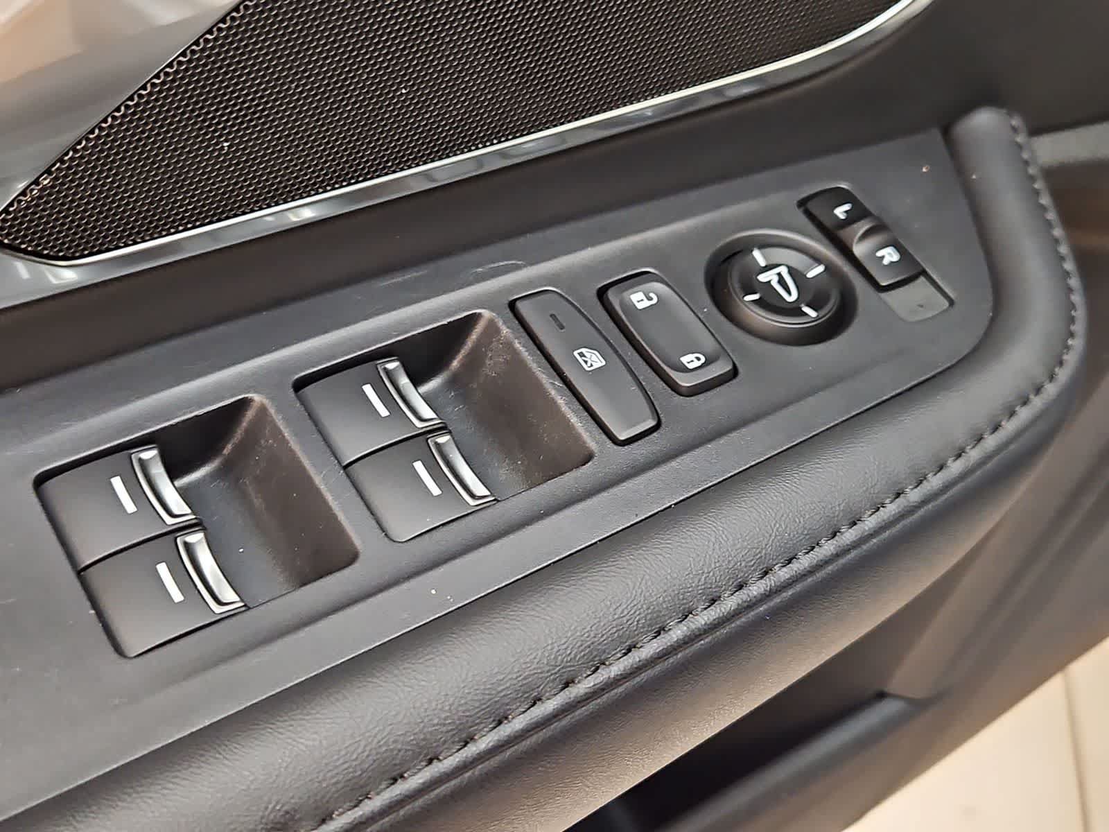 Used 2019 Acura RDX AWD image 17