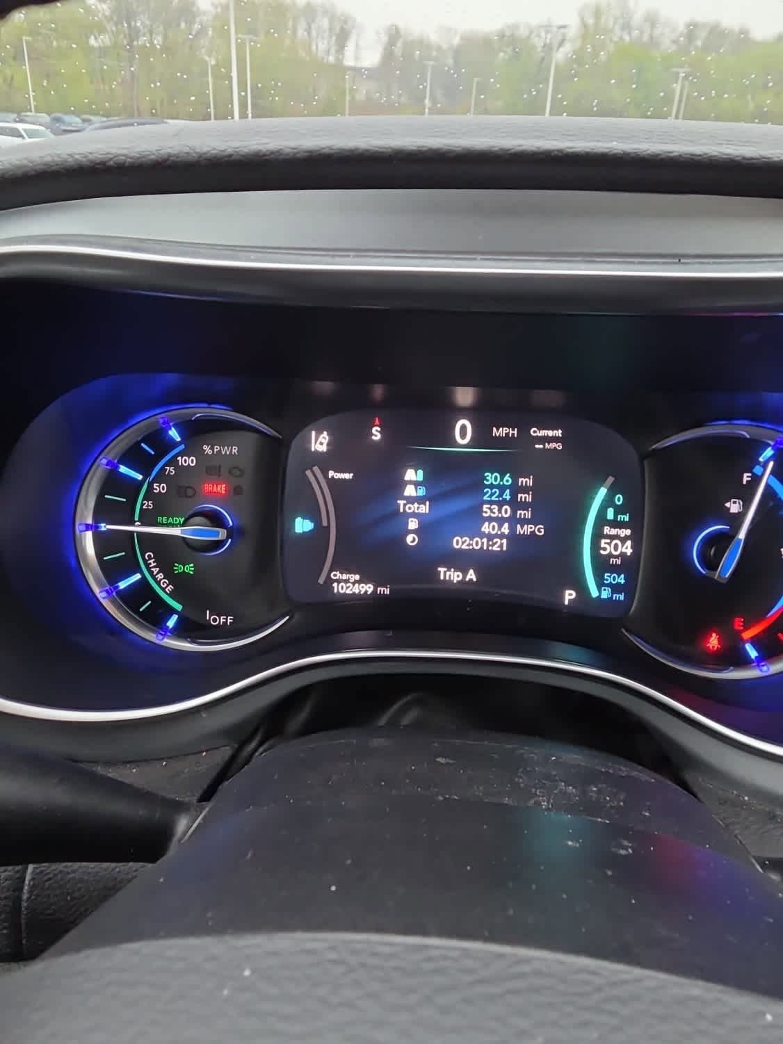 Used 2020 Chrysler Pacifica Limited w/ Advanced Safetytec Group FWD image 10