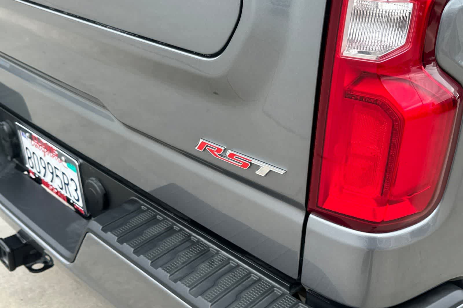 Used 2021 Chevrolet Silverado 1500 RST AWD/4WD image 17