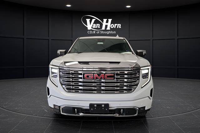 Used 2023 GMC Sierra 1500 Denali w/ Denali Reserve Package AWD/4WD image 2
