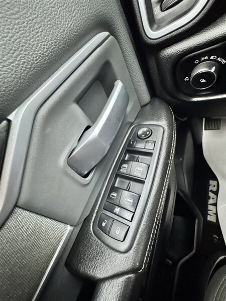 Used 2020 RAM 2500 Big Horn AWD/4WD image 16