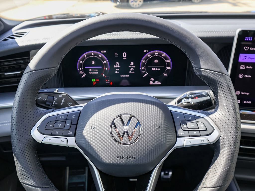 New 2026 Volkswagen Tiguan SE R-Line image 21