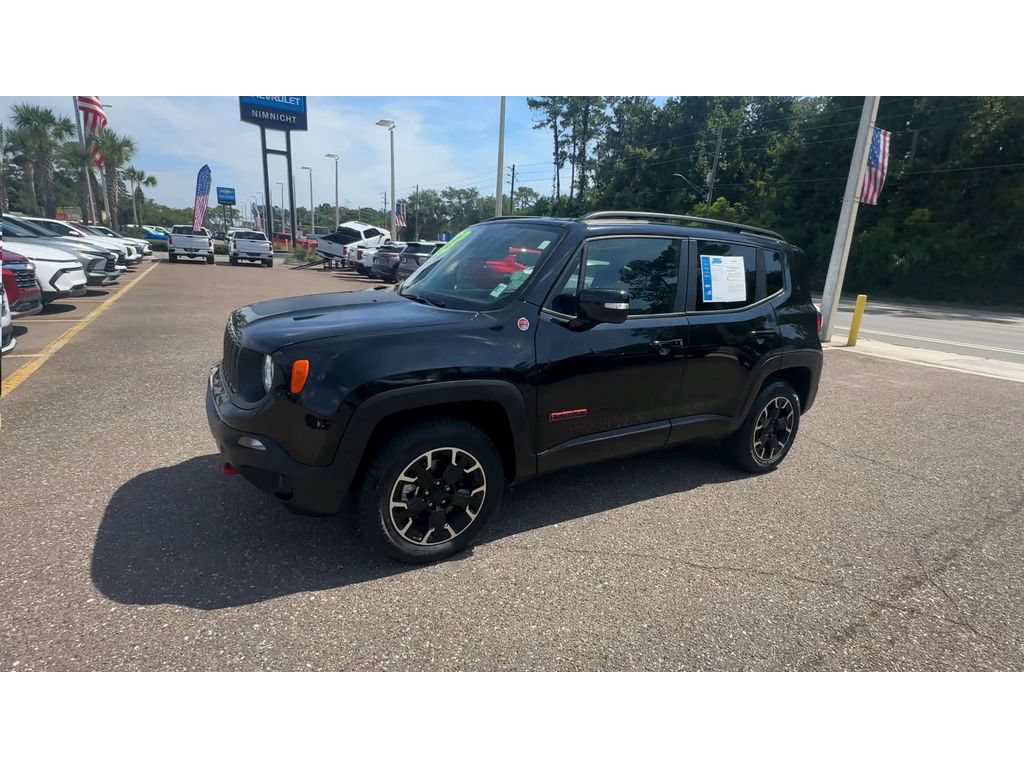 Used 2023 Jeep Renegade Trailhawk AWD/4WD image 6