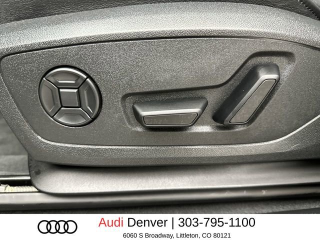 Used 2025 Audi Q3 2.0T Premium w/ Convenience Package AWD/4WD image 12