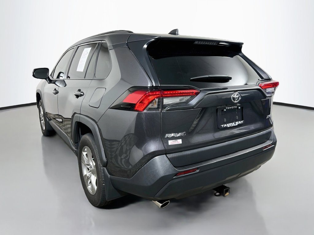 Used 2024 Toyota RAV4 XLE w/ Convenience Package FWD image 5