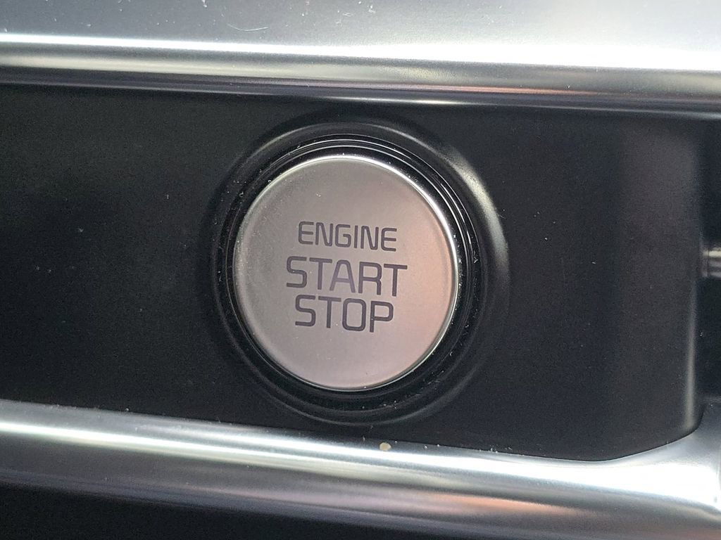 Used 2023 Kia K5 GT image 33