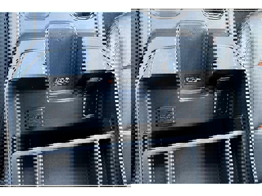 Used 2024 GMC Sierra 2500 AT4 w/ AT4 Premium Plus Package image 17