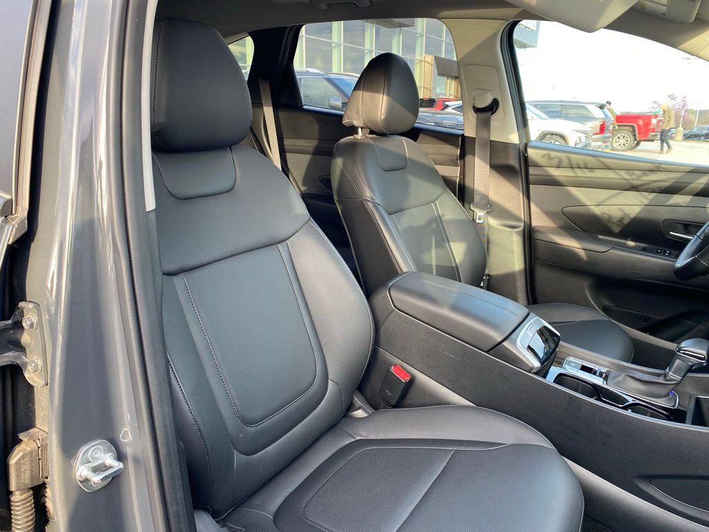 Used 2025 Hyundai Tucson SEL image 32