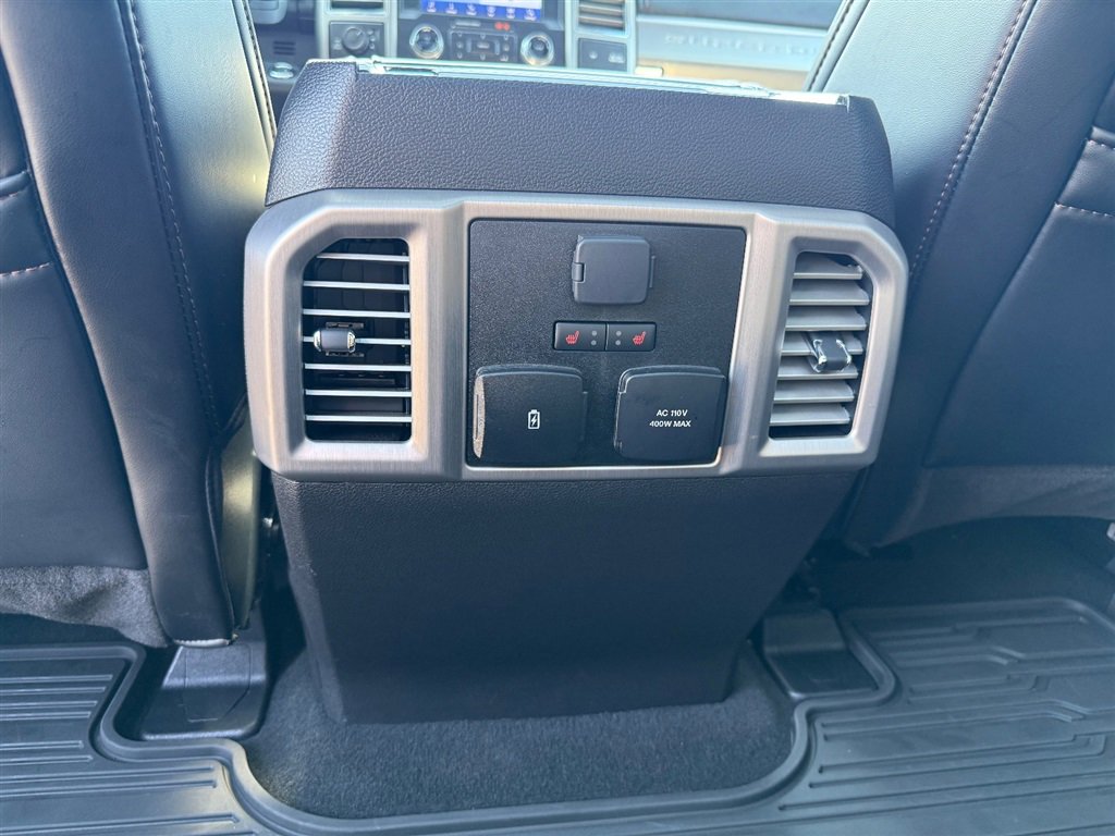 Used 2021 Ford F350 Platinum w/ Tremor Off-Road Package AWD/4WD image 33