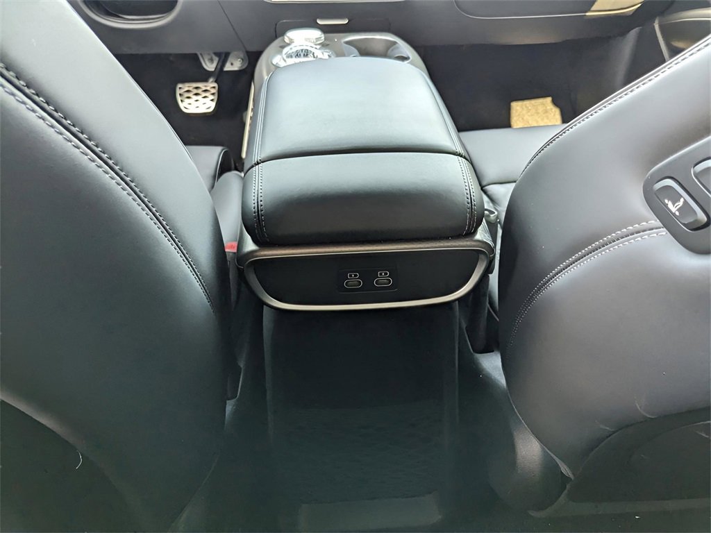 Used 2023 Genesis GV60 Performance image 24