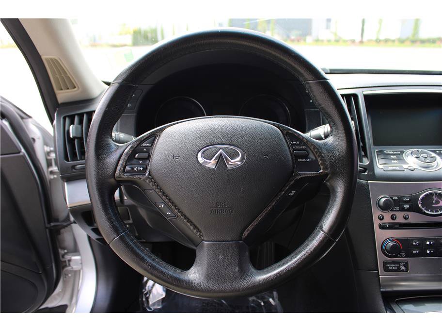 Used 2013 INFINITI G37 x Sedan AWD/4WD image 16