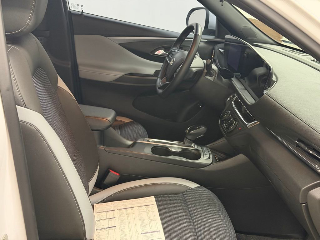 Certified 2024 Buick Envista Preferred w/ Convenience I Package image 22