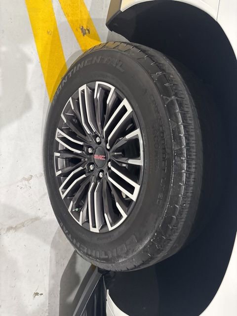 Used 2025 GMC Yukon Elevation w/ Technology Package image 41