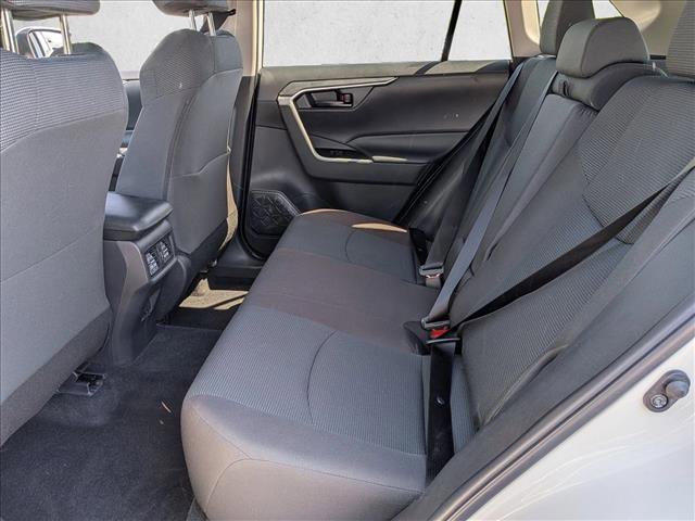 Used 2022 Toyota RAV4 LE AWD/4WD image 20