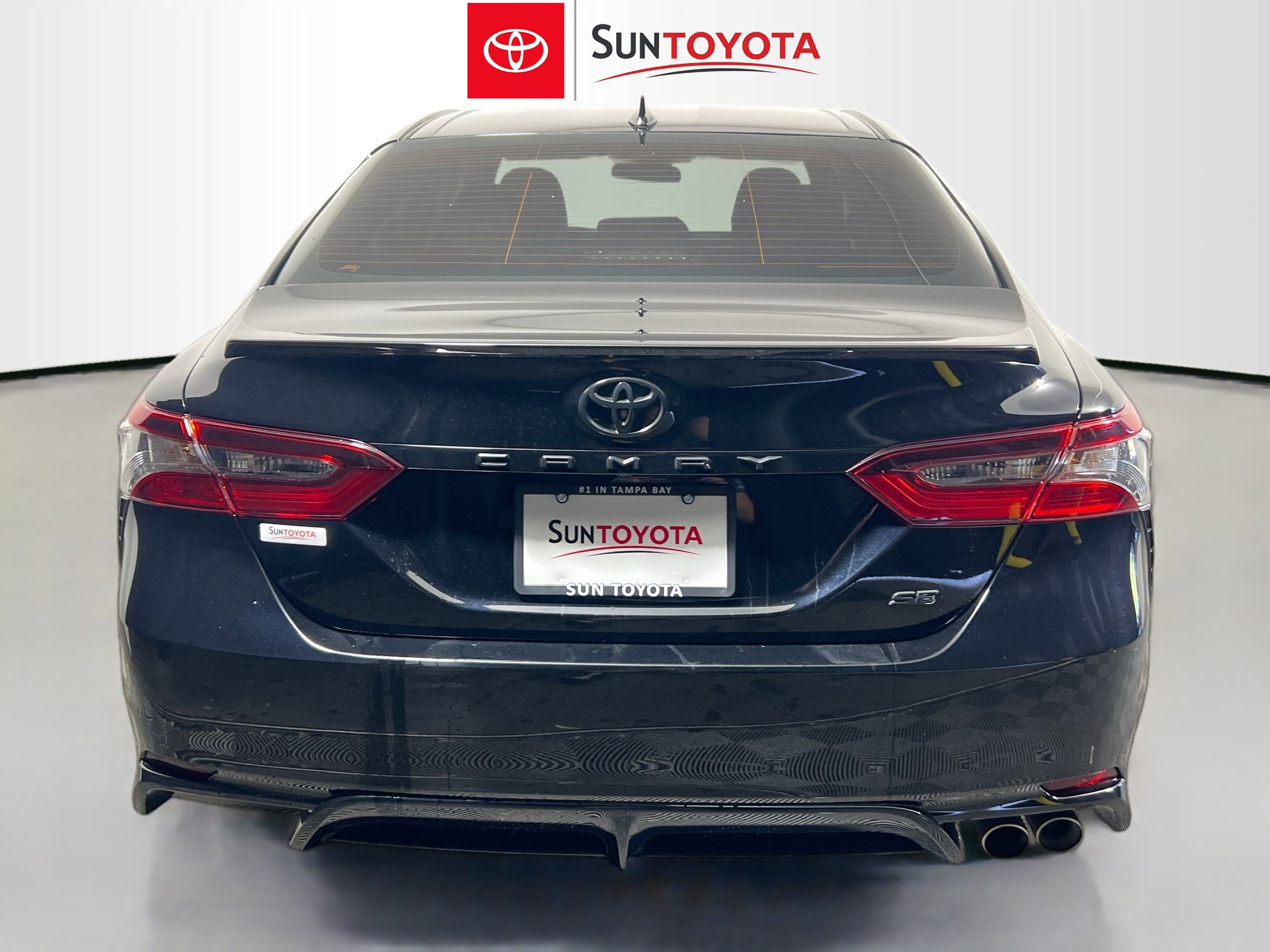 Used 2023 Toyota Camry SE image 5