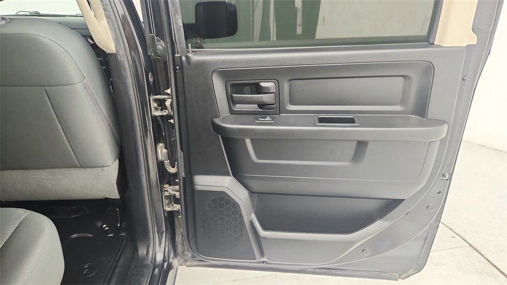 Used 2016 RAM 1500 Tradesman w/ Popular Equipment Group image 31