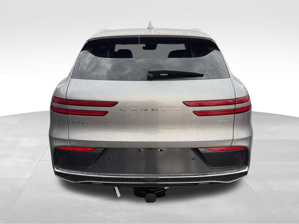 New 2026 Genesis GV70 2.5T Advanced image 8