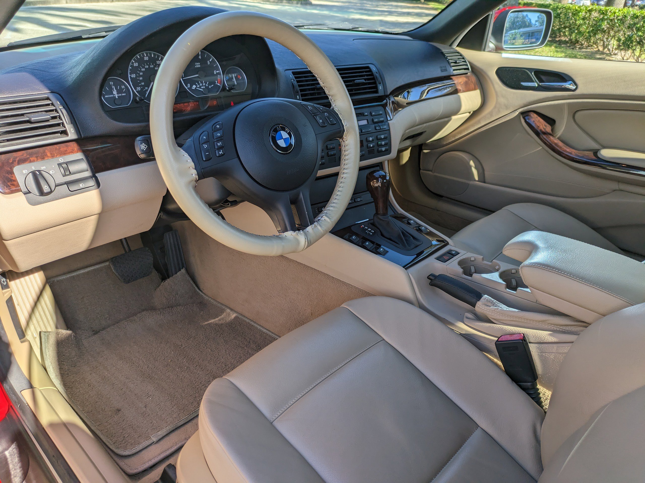 Used 2005 BMW 330Ci Convertible image 16