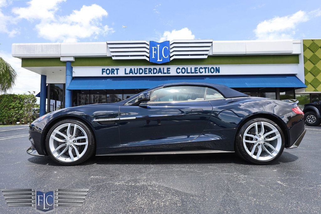 Used 2016 Aston Martin Vanquish Volante RWD image 34